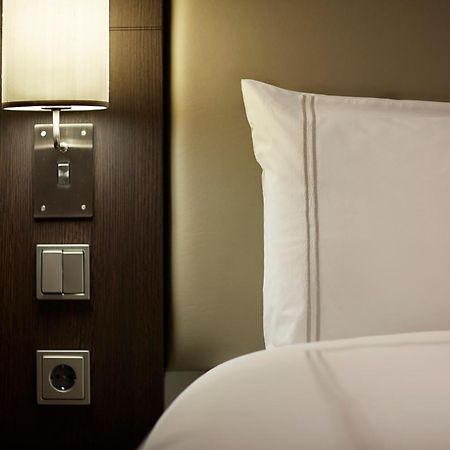 Premier Inn Hamburg City Millerntor Exteriör bild